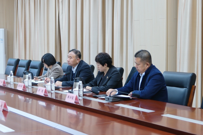 青岛滨海学院校长韩方希率团访问best365英国在线体育官网