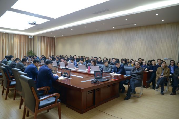 best365组织集中收看2019年全省教育系统全面从严治党工作视频会2.jpg