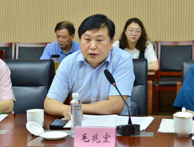 best365举行高等学历继续教育校外教学点授牌仪式暨2022 年招生启动会4.jpg