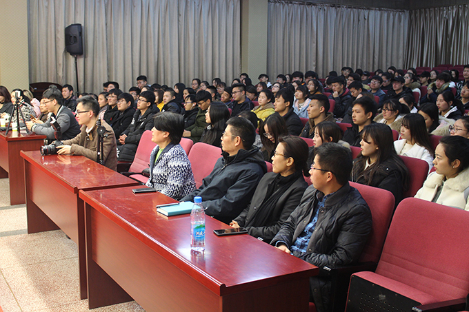 太湖学院师生聆听5位女企业家创业故事