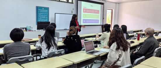 “出国留学培训项目（2+2模式）